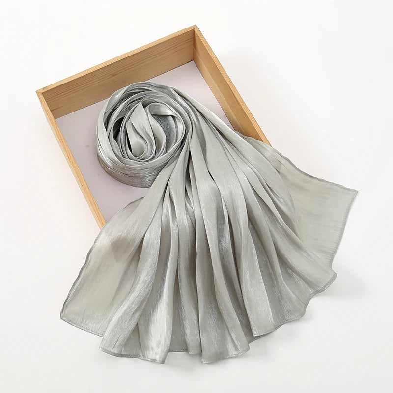 Premium Shimmer Silk Hijab – Lyxig Medine Silk Sjalscarf ✨