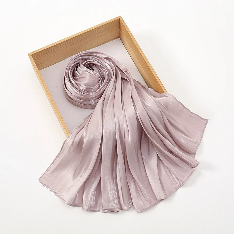Premium Shimmer Silk Hijab – Lyxig Medine Silk Sjalscarf ✨