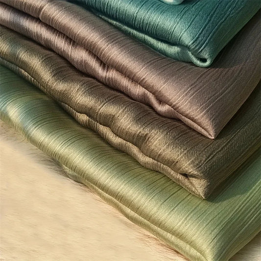Medine Silk Crinkled Satin Hijab – Elegant & Lyxig Sjalscarf ✨