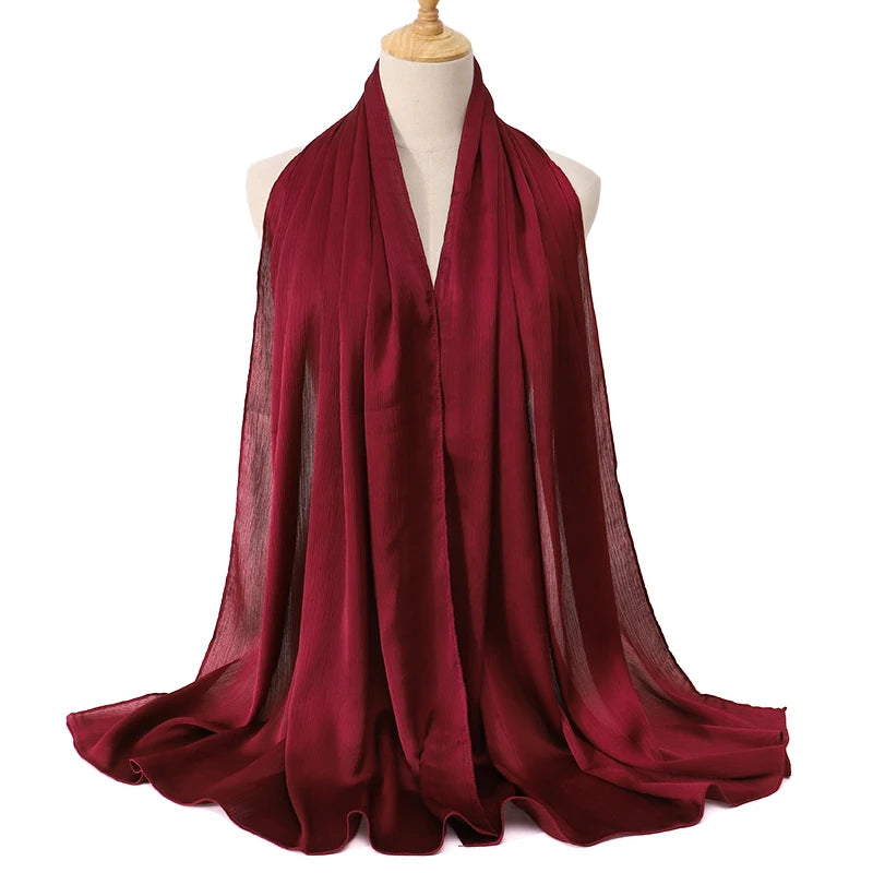Medine Silk Crinkled Satin Hijab – Elegant & Lyxig Sjalscarf ✨
