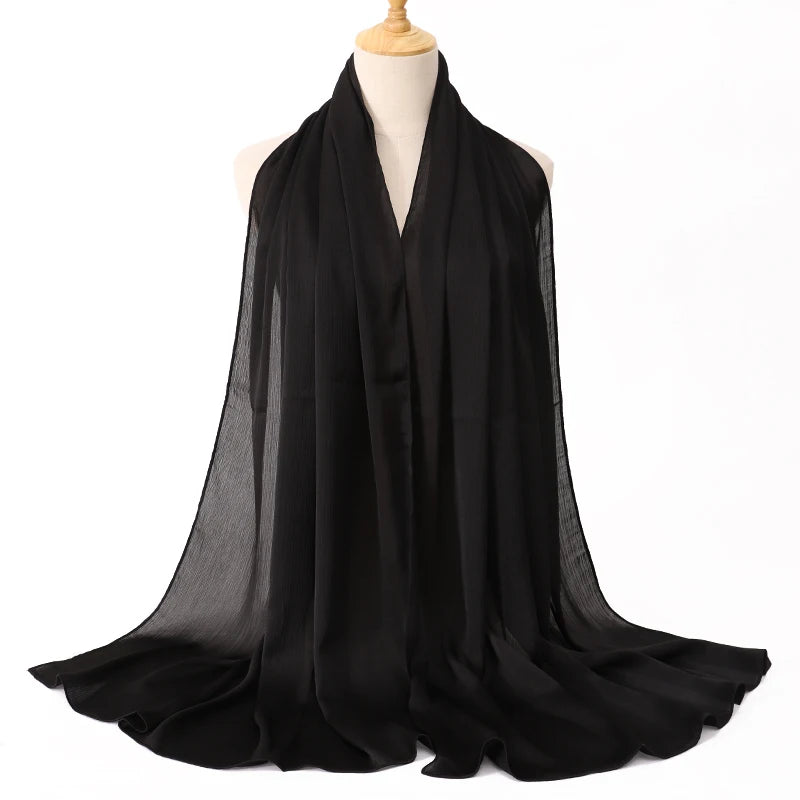 Medine Silk Crinkled Satin Hijab – Elegant & Lyxig Sjalscarf ✨